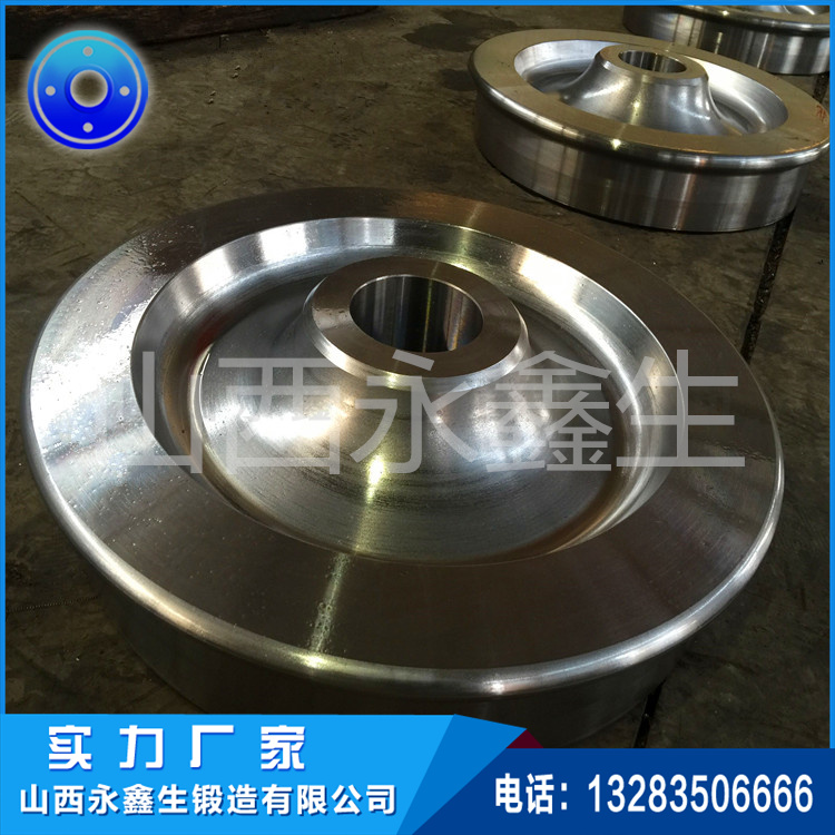 回轉(zhuǎn)烘干機(jī)車輪鍛件